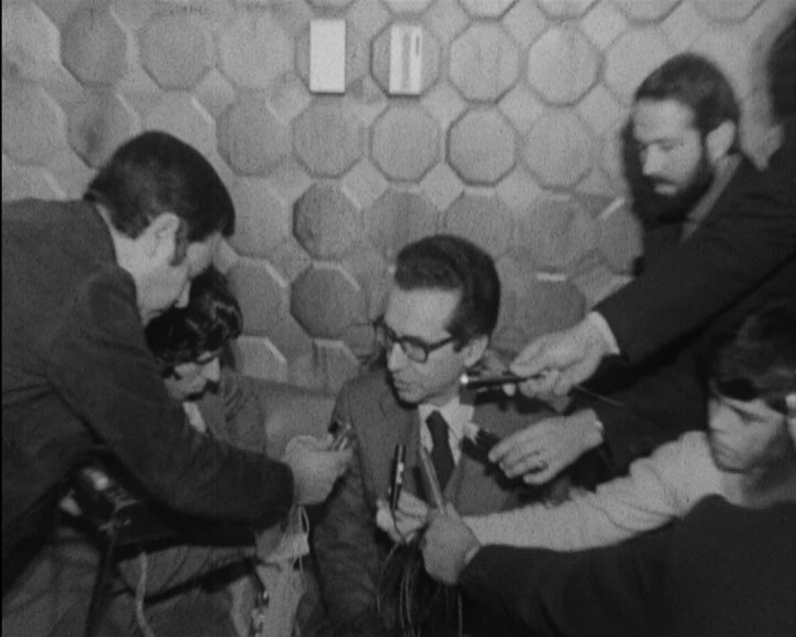 Partida de Salgado Zenha para Bona