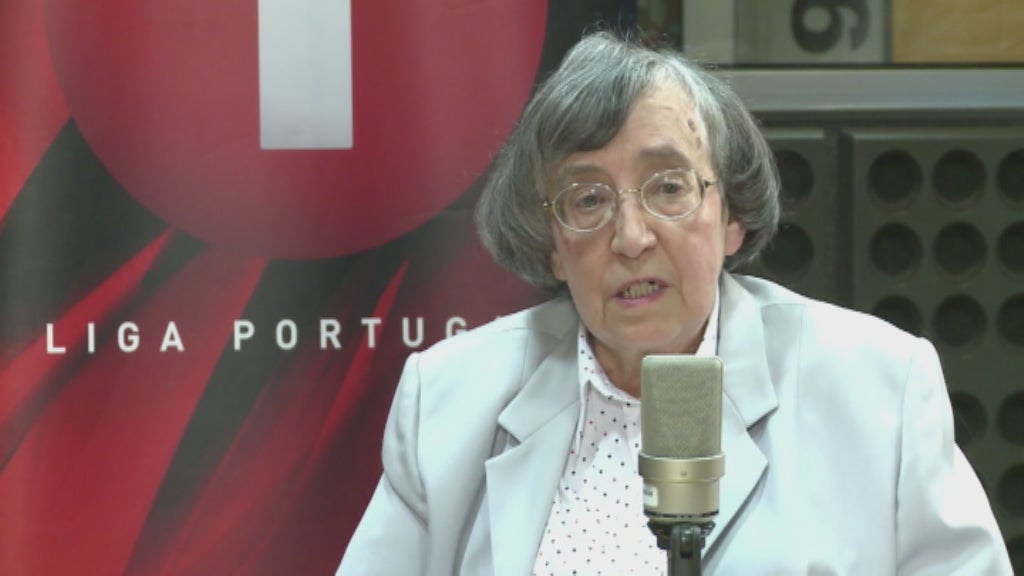 Maria Flor Pedroso entrevista Teodora Cardoso