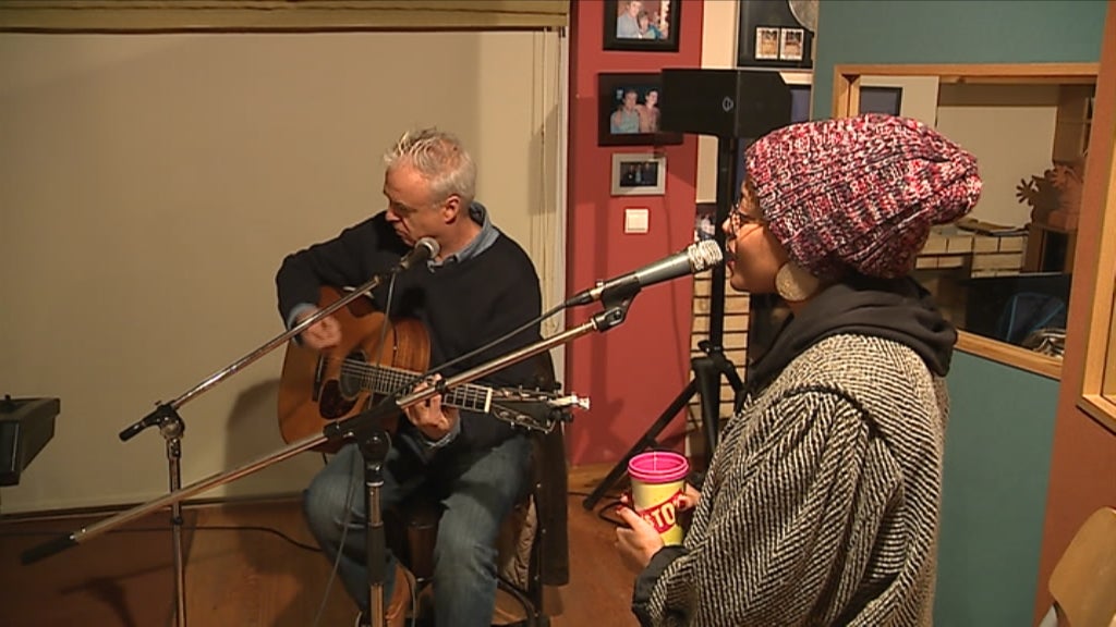 Amigos cantam João Gil