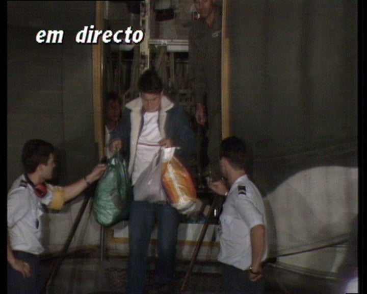 Refugiados bósnios chegam a Lisboa