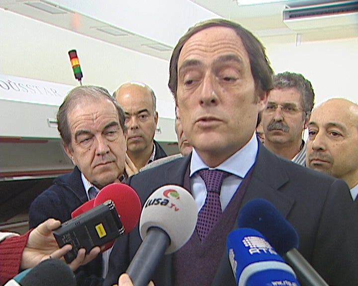 Paulo Portas não define posição do CDS face ao OE