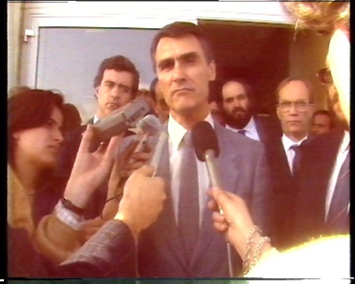 Cavaco Silva visita fábricas