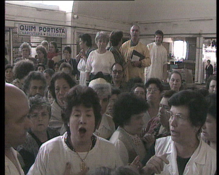 Suspensão do aumento de taxas no Bolhão