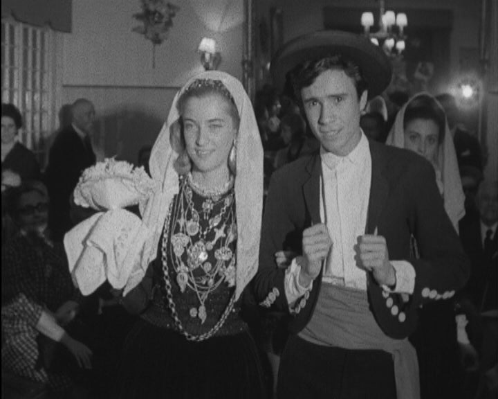 Festa de Beneficência na Casa do Minho