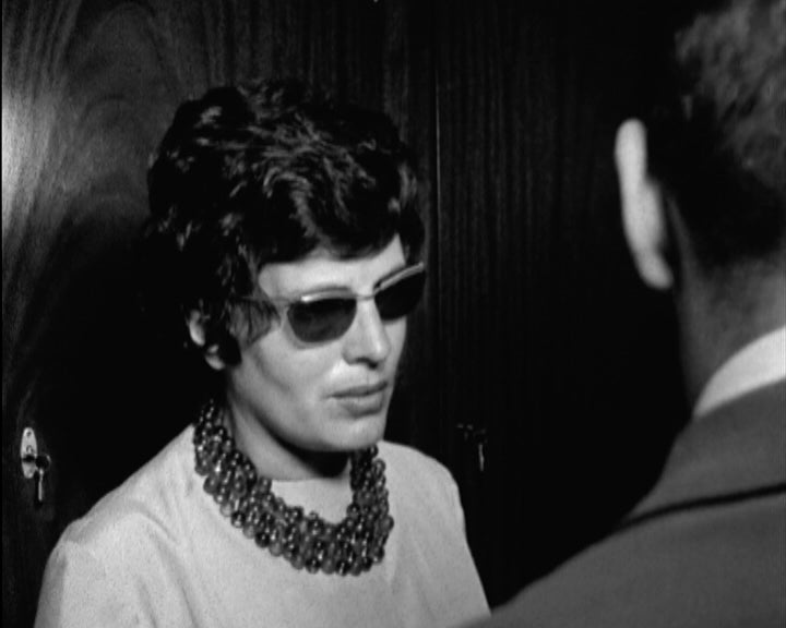 Partida de Amália Rodrigues para o Brasil