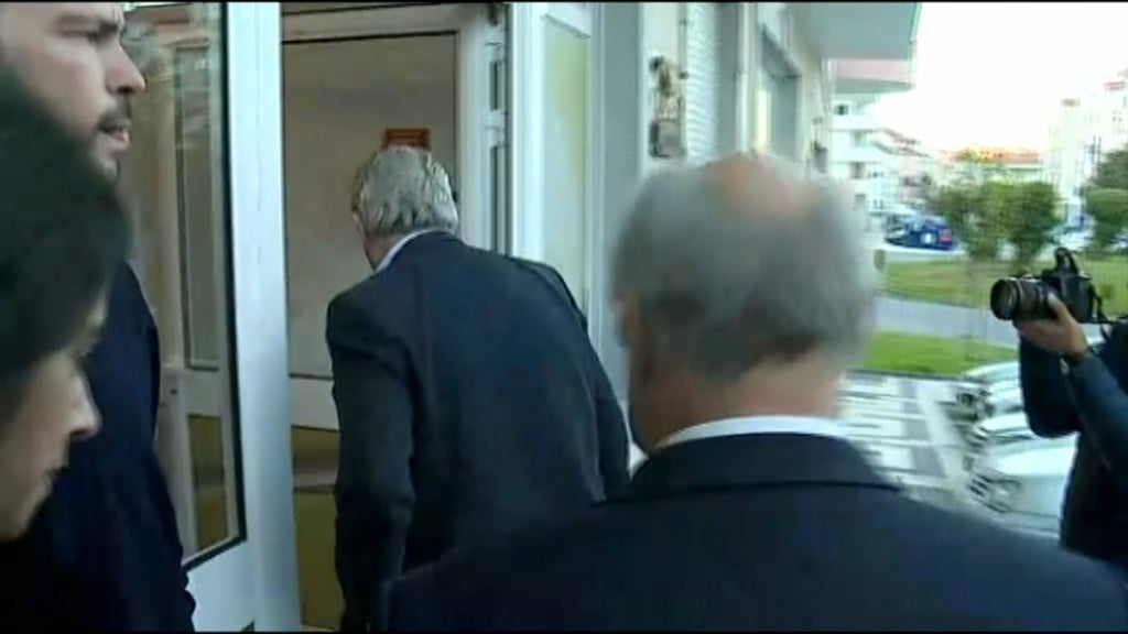 Candidatos à liderança do PSD elogiam Centeno