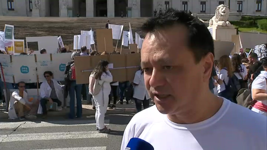 Manifestação de profissionais das Terapias Não Convencionais