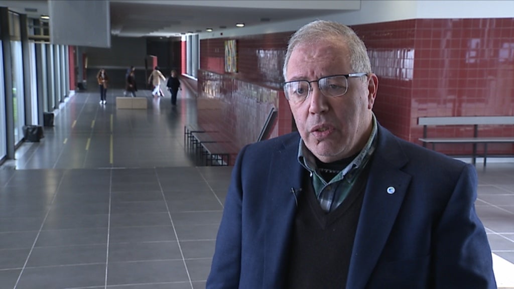 Falta de auxiliares em Canelas