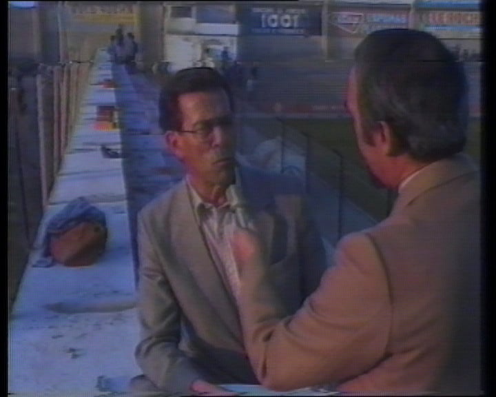 Construção da nova bancada do Campo da Avenida