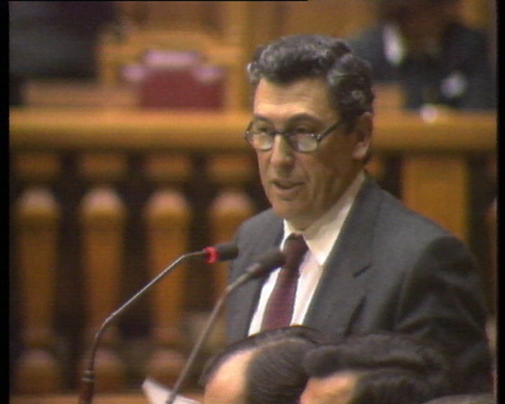 Síntese de sessão da Assembleia da República