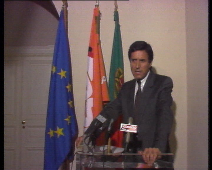 Carlos Pinto critica o CDS