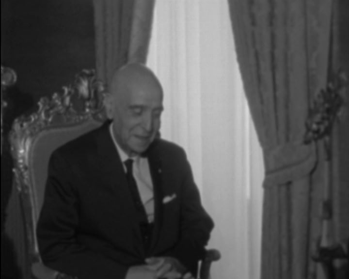 Américo Tomás recebe donativo da Diamang