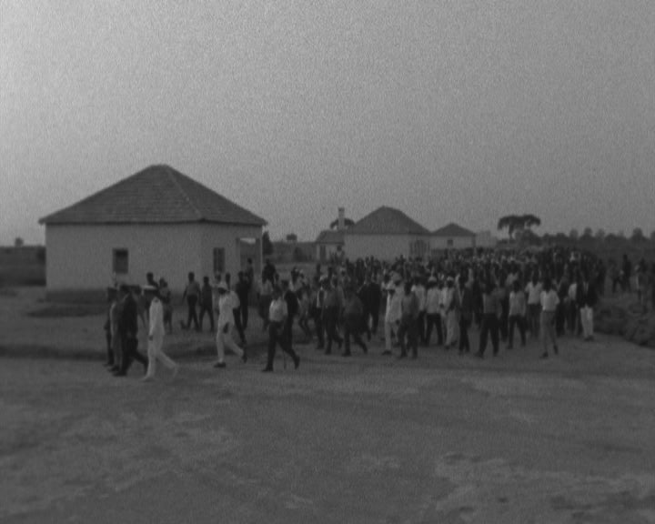 Visita de Rebocho Vaz ao distrito de Huambo