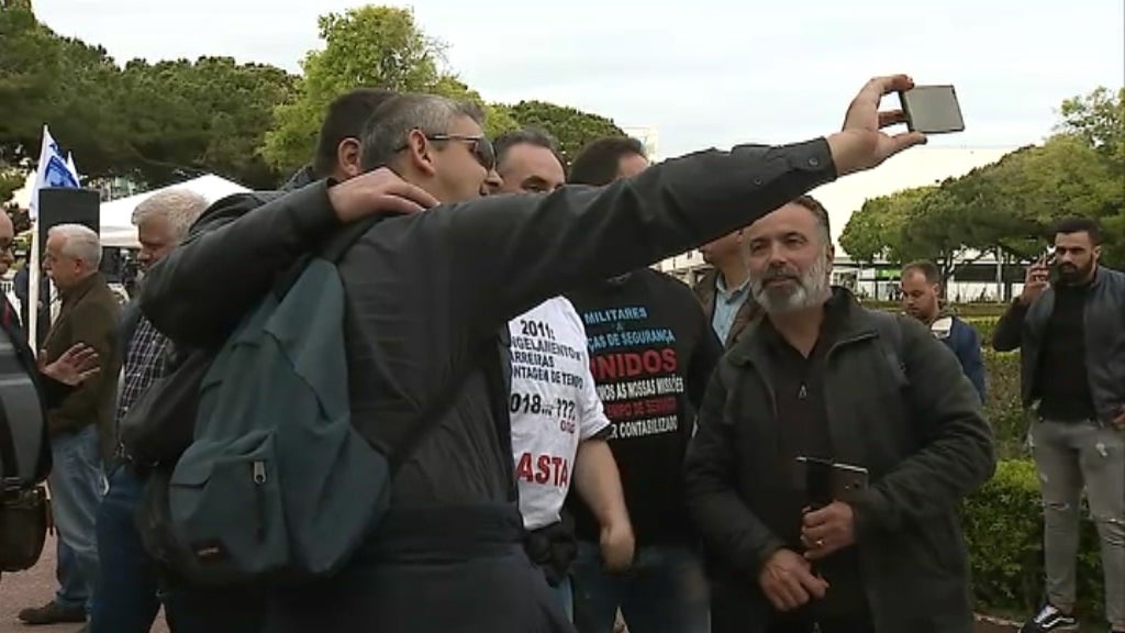 Vigília de militares e polícias em Belém