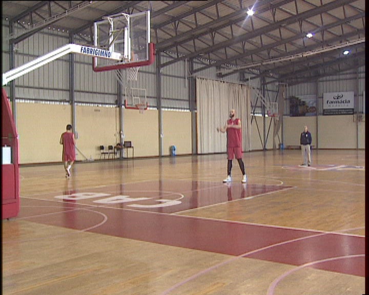 Basquetebol: Pedro Belo no CAB Madeira