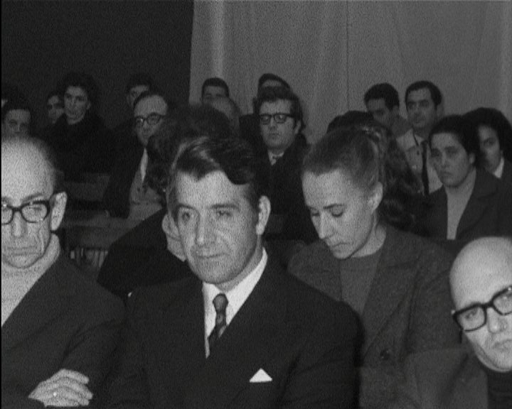 Ciclos de colóquios promovidos pelo Serviço Nacional do Emprego