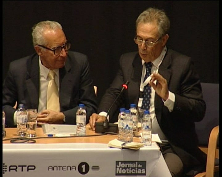 Sobrinho Simões Analisa a Crise