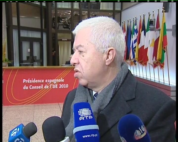 Teixeira dos Santos sobre venda de empresas