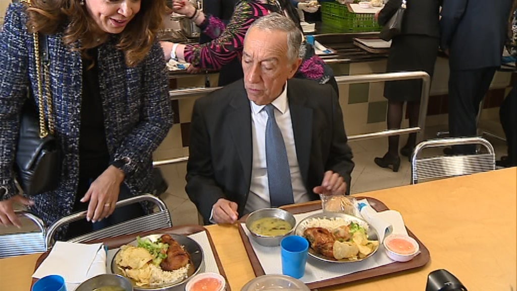 Marcelo Rebelo de Sousa visita prisão