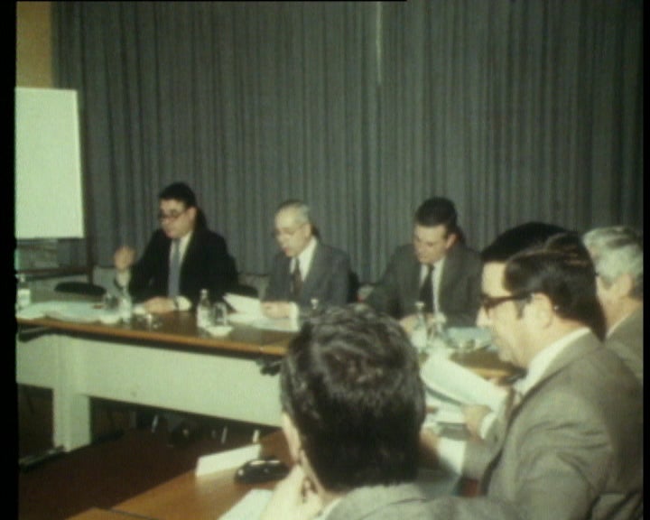 Conferência de Luís Morales sobre desemprego