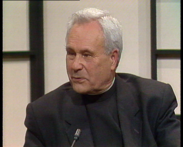 Entrevista ao padre António Escudeiro