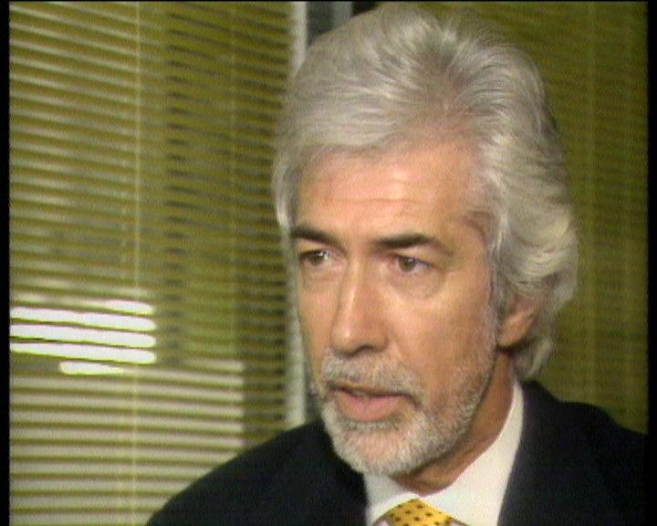 Parma e Juventus interessados em Luis Figo