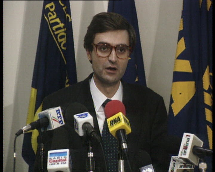 Reações de Manuel Monteiro