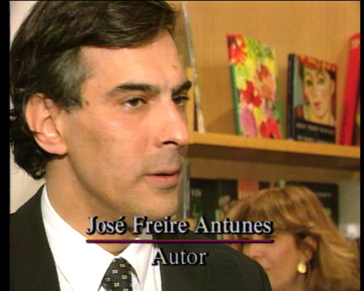Lançamento de livro de José Freire Antunes