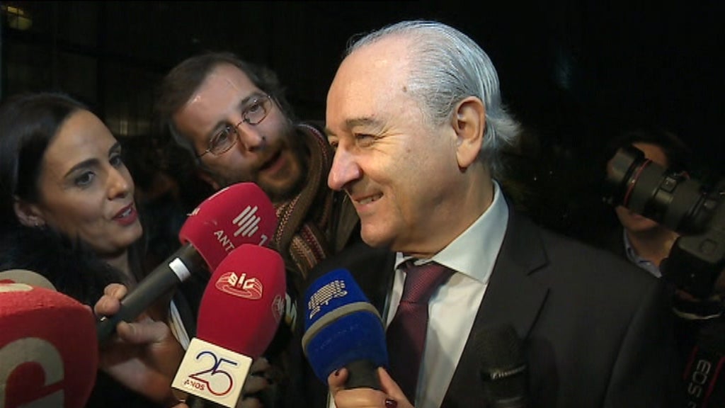 Sondagens favoráveis a Rui Rio