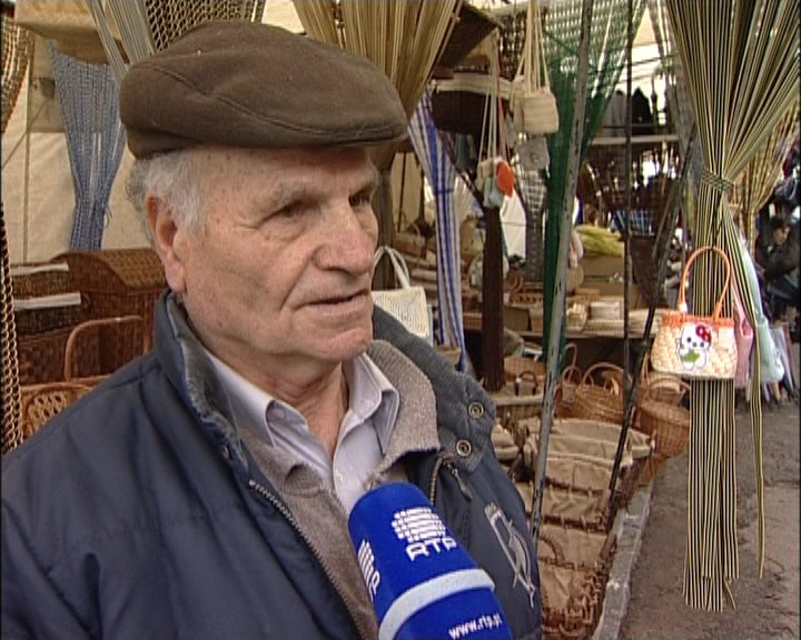 Feirantes pedem ajuda ao Governo