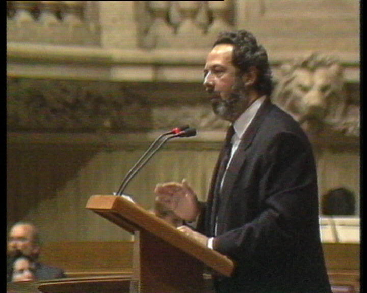 Debate parlamentar sobre AACS