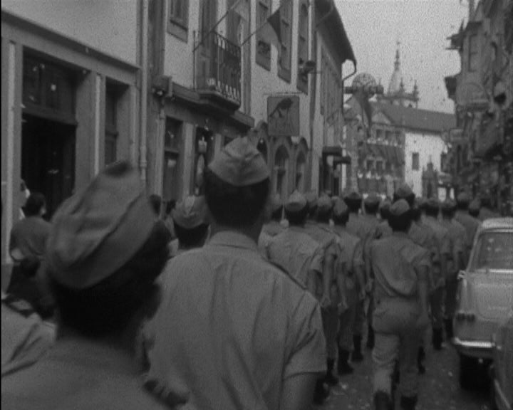 Chegada da Companhia de Caçadores 154 a Viana do Castelo