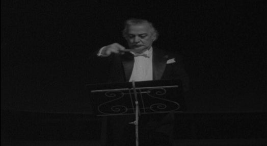 Teatro Experimental de Cascais apresenta a peça “Sinfonieta”