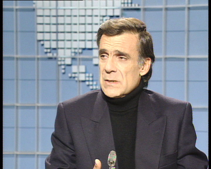 Entrevista a Carlos Albuquerque