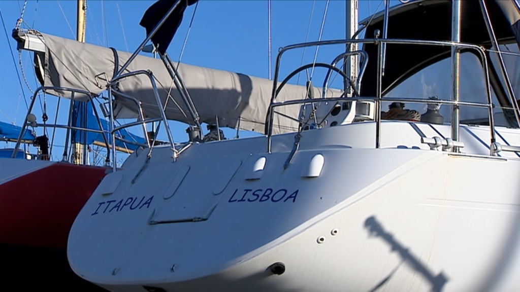 Libertação de Leonel Carvalho