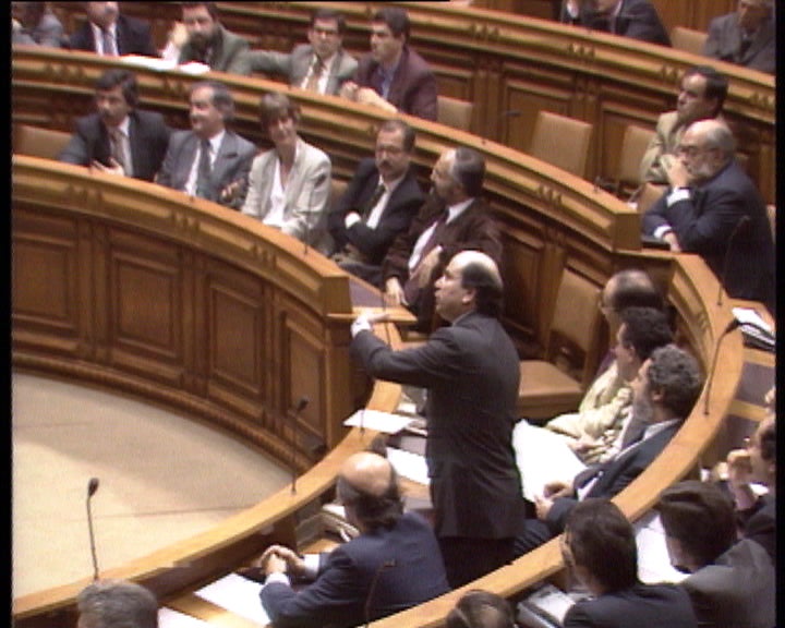 PSD acusa Mário Soares