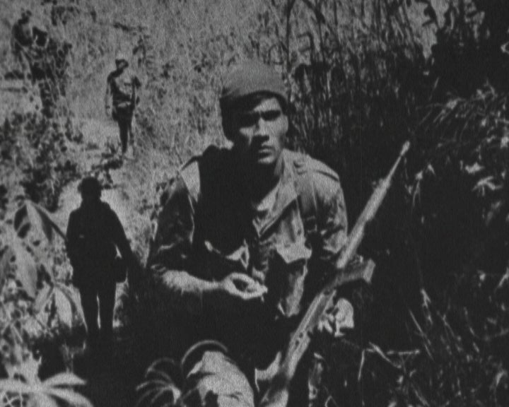 Exposição de fotografia “Lutando pela Paz e pelo Progresso”