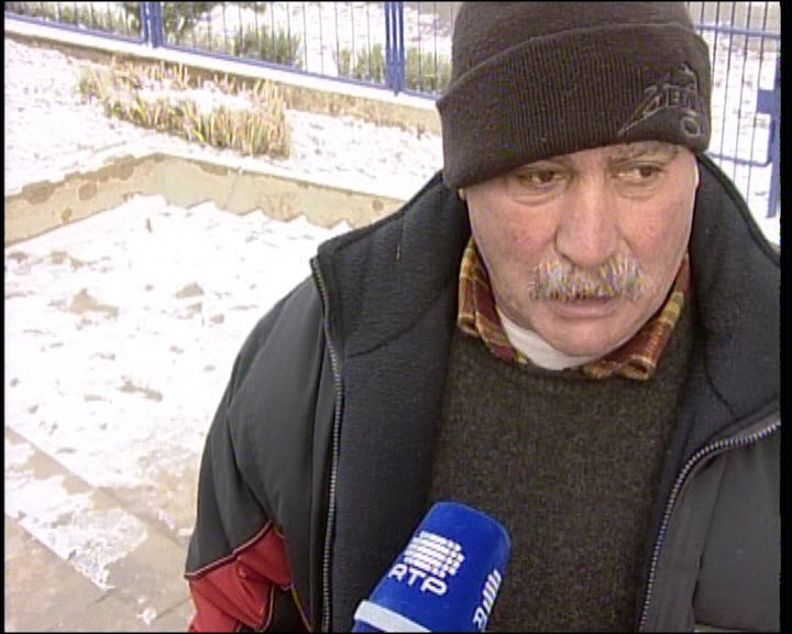 Escolas encerradas devido à neve