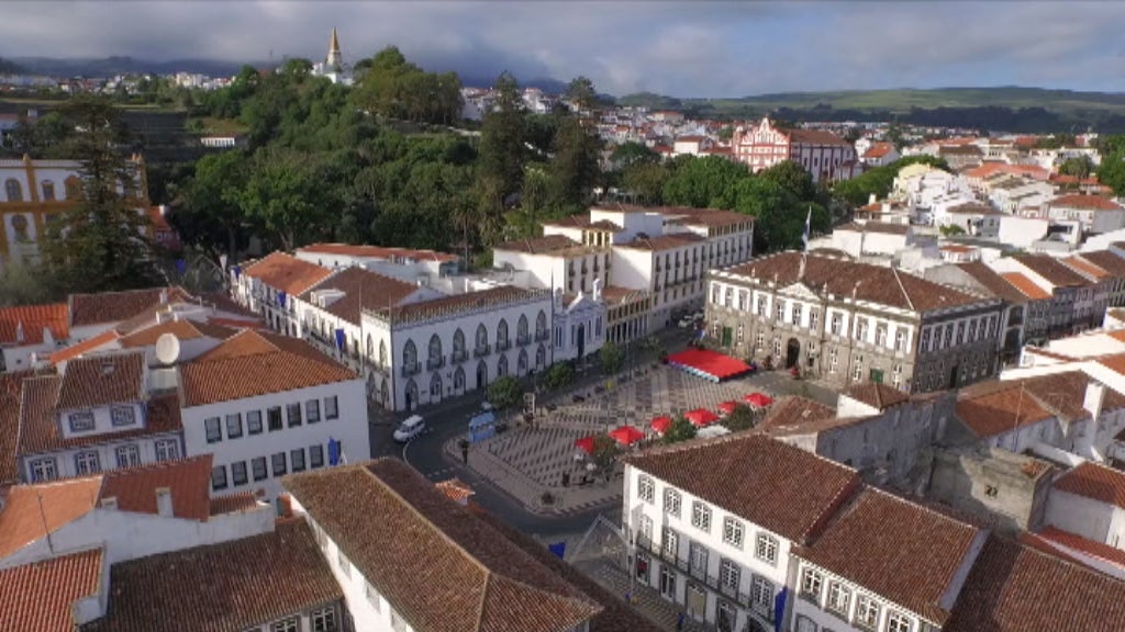 Edifícios desativados para empreendimentos turísticos