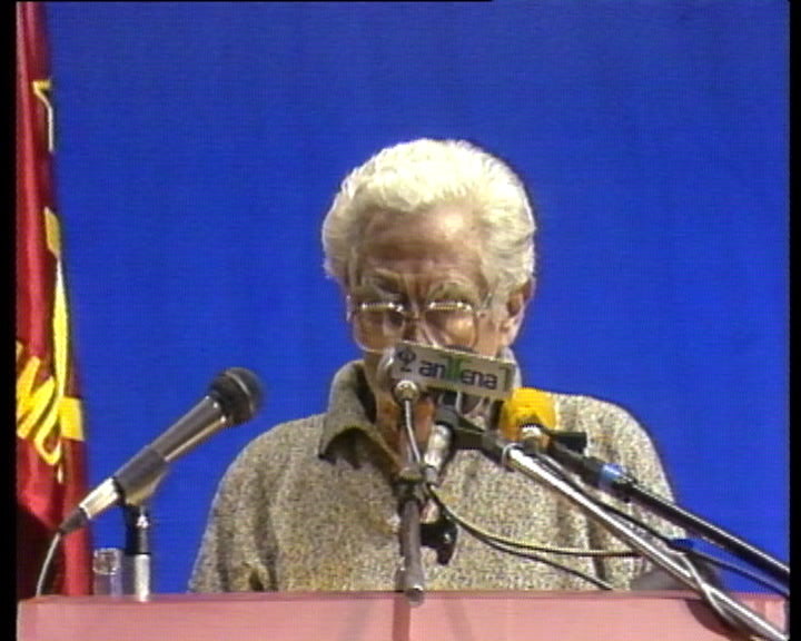 Álvaro Cunhal critica o PS