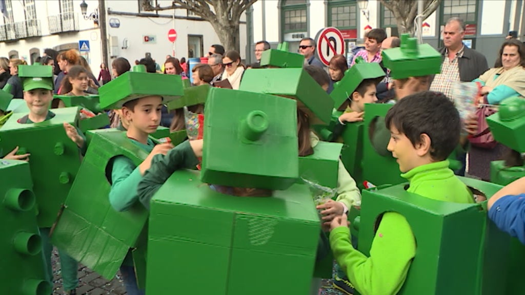 Corso de Carnaval em Ponta Delgada