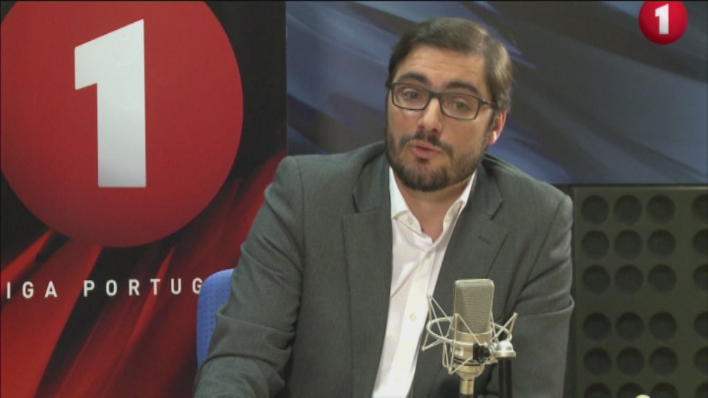 Maria Flor Pedroso entrevista João Oliveira