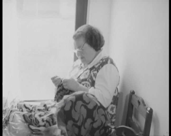 A Primeira e a Terceira Idade de Braço Dado