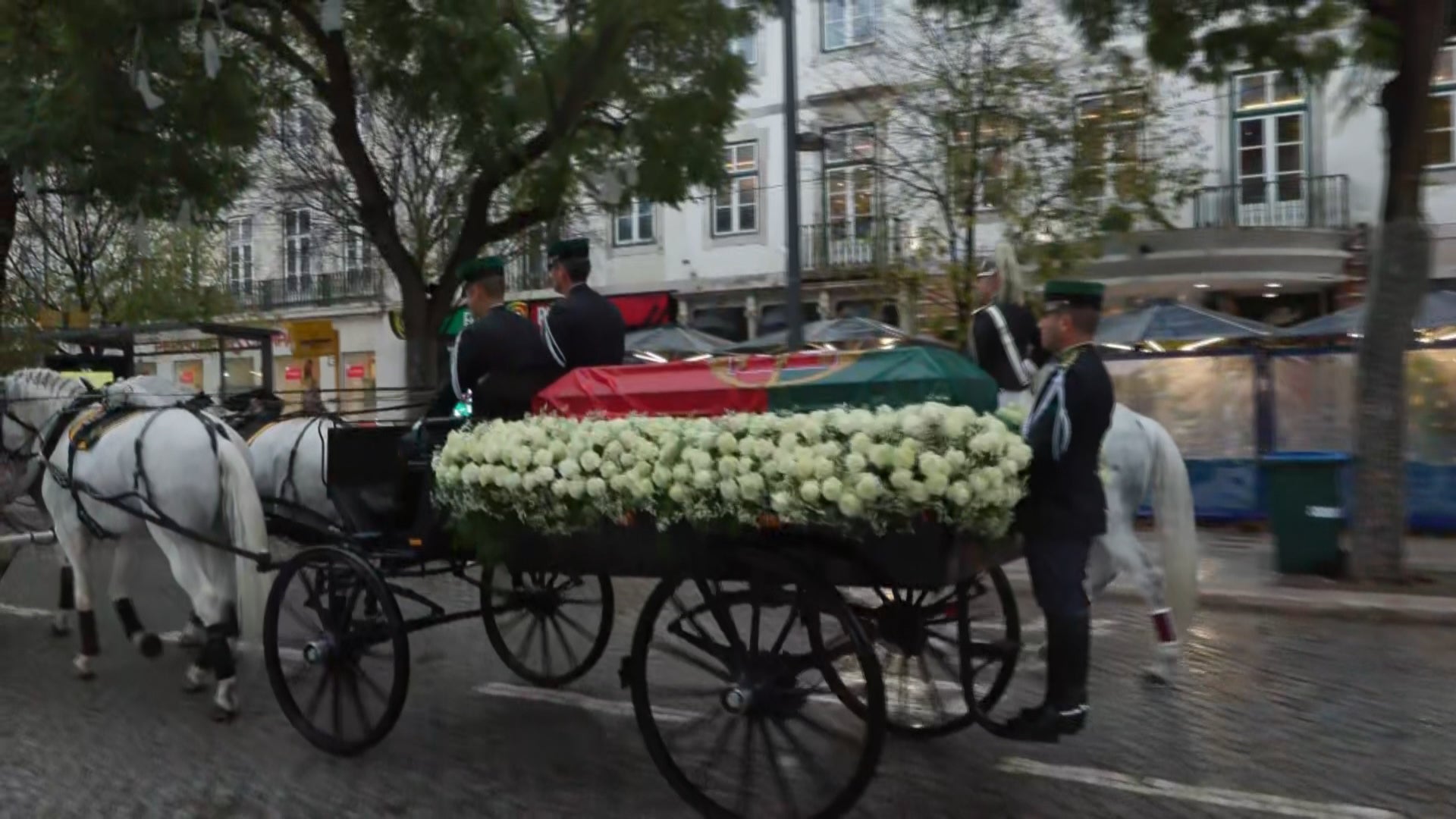 Trasladação dos restos mortais de Eça de Queiroz para o Panteão Nacional