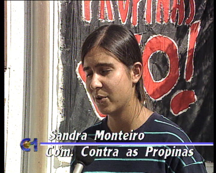 Estudantes contra o aumento das propinas