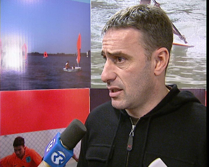 Paulo Bento visita escola