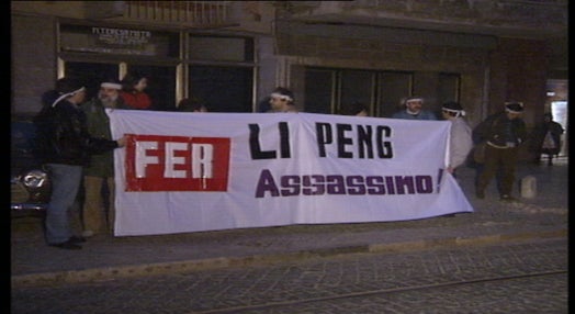 Manifestações contra a visita de Li Peng