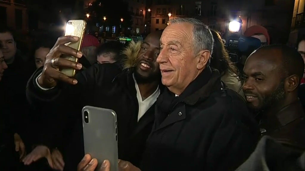 Marcelo Rebelo de Sousa visita sem abrigo