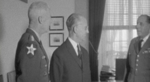 General Thomas Roe Freeman General Freeman chega a Lisboa – RTP Arquivos