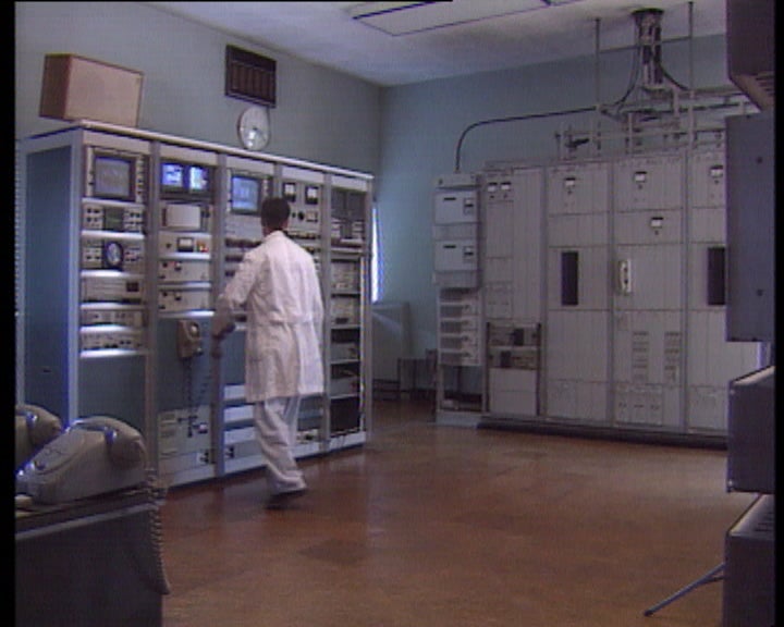 Rede de emissão e distribuição televisiva